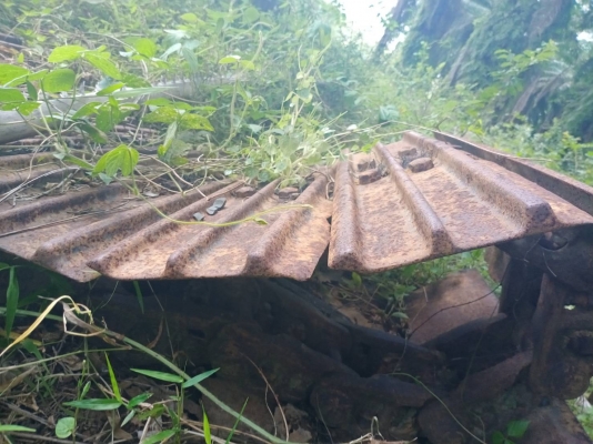 ขายKOBELCO SK200-V ธรรมดาเอกสารอินวอย มีเครื่อง มีปั้ม แพคอลโทรล โซ่พร้อมแผ่น1ข้าง ตัวเดินเสีย1ข้าง