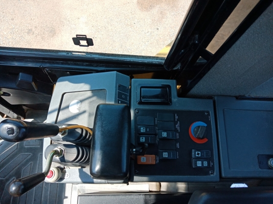 รถญี่ปุ่นเกรดA ขายถูก CAT 928G เก่าญี่ปุ่นแท้ สภาพสวย ราคาไม่แพง โทร.090-986-2521 อ๊อบ รถญี่ปุ่นเกรดA ขายถูก CAT 928G เก่าญี่ปุ่นแท้ สภาพสวย ราคาไม่แพง โทร.090-986-2521 อ๊อบ