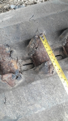 ขายแทรคยางจำนวน 74 ข้อ(แบบฟันหมา) สำหรับใส่กับรถดั้มตีนตะขาบ สินค้าเก่านอกสภาพดี ขายแทรคยางจำนวน 74 ข้อ(แบบฟันหมา) สำหรับใส่กับรถดั้มตีนตะขาบ สินค้าเก่านอกสภาพดี