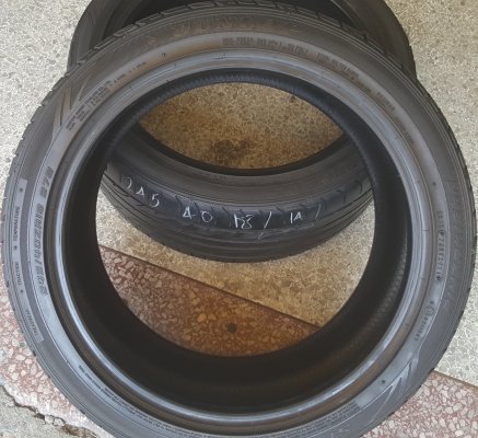 ยาง245/40-18 Dunlop LM704 ปี14 มี2เส้น เส้นละ1200 โทร 0859110165  025387814 อยู่ลาดพร้าว67/2