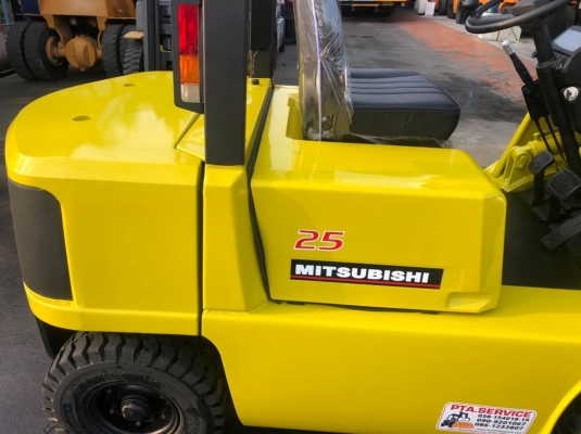 ขายรถตักยางพาราตักของเก่าตักพลาสติกขาย250000บาท