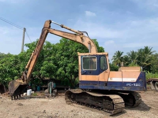 ขาย 325,000 เก่านอก KOMATSU PC120-1 (บูม-ยาว พิเศษ) สภาพสวยมาก เครื่องดี ปั้มเดิม โช่หนา เอวแน่น ตัวเดินสวย แผ่น 80   รถอยู่  นครปฐม โทร 0610710295  สนใจ รายการสินค้า อื่นๆ ที่ เว็ปไชค์ Truck2Hand https://www.truck2hand.com/index.php?actions=content/searc