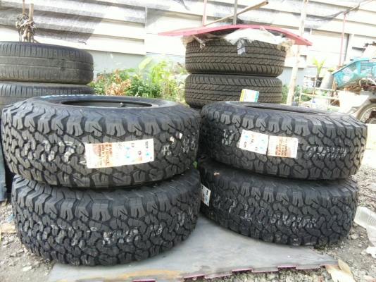 ขายแม็กใหม่ 6รู 9ออฟ0 พร้อมยาง BF 265/75R16 U.S.A ปี19 ชุดละ 32900 บาท ราคานี้มีชุดเดียวครับ