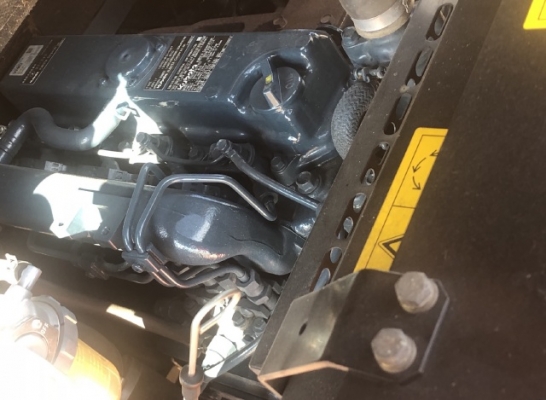 ขายรถตักล้อยาง HITACHI ZW50 ปี 2012 (3,XXX ชั่วโมง) นำเข้าเองจากญี่ปุ่น สภาพสวยพร้อมใช้งาน มีVDOการทำงานครับ