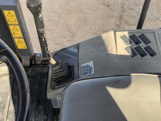 ขายรถตักล้อยาง HITACHI ZW100 ปี 2012 แขนยาวพิเศษ นำเข้าเองจากญี่ปุ่น สภาพสวยพร้อมใช้งาน มีVDOการทำงานครับ