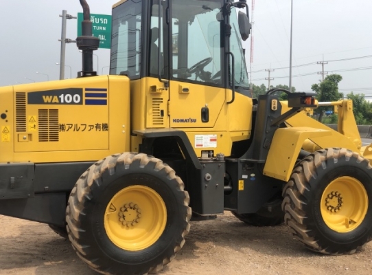 ขายรถตักล้อยาง KOMATSU WA100-5 นำเข้าเองจากญี่ปุ่น สภาพสวยพร้อมใช้งาน มีVDOการทำงานครับ ขายรถตักล้อยาง KOMATSU WA100-5 นำเข้าเองจากญี่ปุ่น สภาพสวยพร้อมใช้งาน มีVDOการทำงานครับ