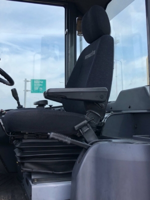 ขายรถตักล้อยาง KOMATSU WA150-5 นำเข้าเองจากญี่ปุ่น สภาพสวยพร้อมใช้งาน มีVDOการทำงานครับ ขายรถตักล้อยาง KOMATSU WA150-5 นำเข้าเองจากญี่ปุ่น สภาพสวยพร้อมใช้งาน มีVDOการทำงานครับ