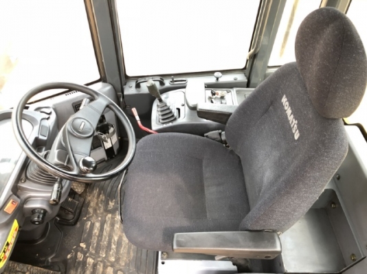 ขายรถตักล้อยาง KOMATSU WA150-5 นำเข้าเองจากญี่ปุ่น สภาพสวยพร้อมใช้งาน มีVDOการทำงานครับ ขายรถตักล้อยาง KOMATSU WA150-5 นำเข้าเองจากญี่ปุ่น สภาพสวยพร้อมใช้งาน มีVDOการทำงานครับ