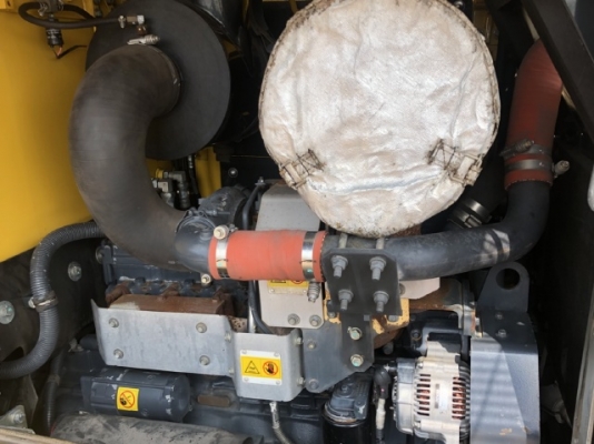 ขายรถตักล้อยาง KOMATSU WA380-6 ปี 2013 นำเข้าเองจากญี่ปุ่น สภาพสวยพร้อมใช้งาน มีVDOการทำงานครับ ขายรถตักล้อยาง KOMATSU WA380-6 ปี 2013 นำเข้าเองจากญี่ปุ่น สภาพสวยพร้อมใช้งาน มีVDOการทำงานครับ