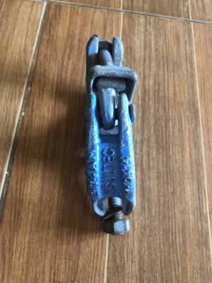 มือเสือ ตัวจับนั่งร้านมือ 2