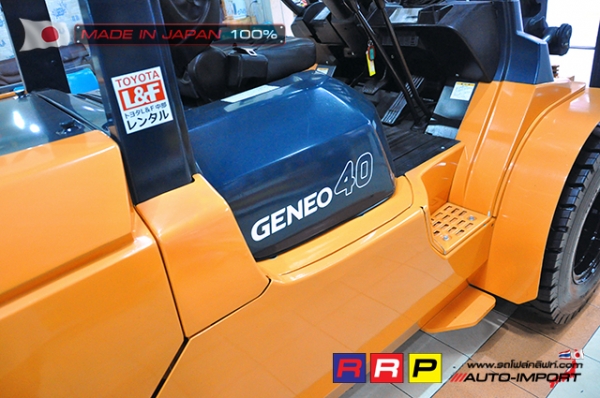 ขายรถโฟล์คลิฟท์มือสอง TOYOTA รุ่น 7FDA40-18972 นำเข้าจากประเทศญี่ปุ่น 100\% ไม่เคยใช้งานในไทย