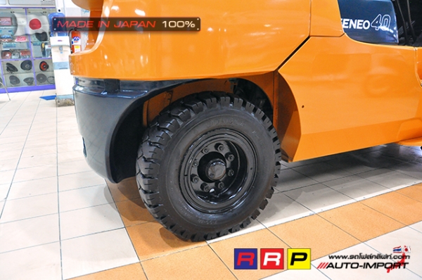 ขายรถโฟล์คลิฟท์มือสอง TOYOTA รุ่น 7FDA40-18972 นำเข้าจากประเทศญี่ปุ่น 100\% ไม่เคยใช้งานในไทย