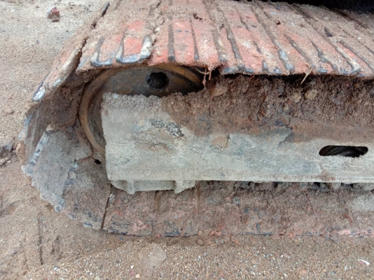 มีVDOขายคู่6ล้อท้ายลาดไม่มีเล่มทะเบียนKOBELCO SK03 สภาพสวยๆใช้งานได้เลยราคา 450,000