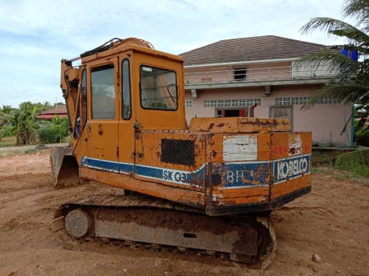 มีVDOขายคู่6ล้อท้ายลาดไม่มีเล่มทะเบียนKOBELCO SK03 สภาพสวยๆใช้งานได้เลยราคา 450,000