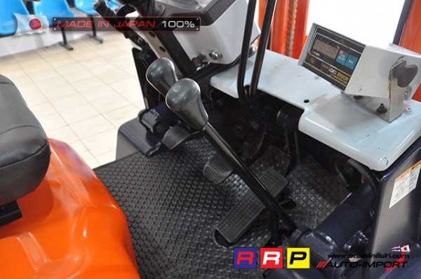 ขายรถโฟล์คลิฟท์มือสอง TOYOTA รุ่น 5FG20-10920 นำเข้าจากประเทศญี่ปุ่น 100\% ไม่เคยใช้งานในไทย