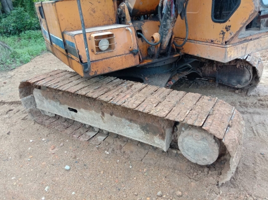 ขายคู่ 2 คัน 6ล้อท้ายลาดไม่มีเล่มทะเบียน KOBELCO SK03 สภาพใช้งานได้เลยราคา 450,000