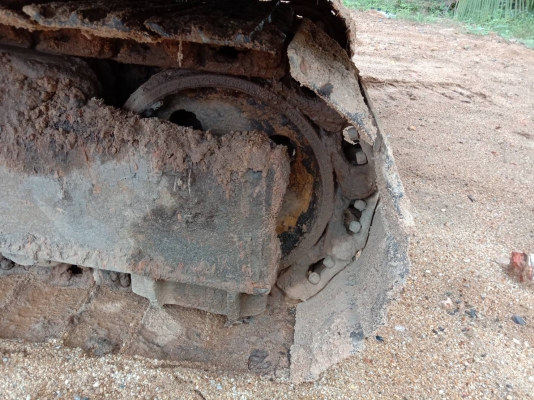 ขายคู่ 2 คัน 6ล้อท้ายลาดไม่มีเล่มทะเบียน KOBELCO SK03 สภาพใช้งานได้เลยราคา 450,000