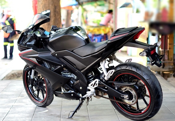 ALL NEW R15 สีดำ เครื่องยนต์ตัวใหม่ 155 cc โช้คหน้าอัฟไซต์ดาว มีเล่มเอกสารครบ 57900