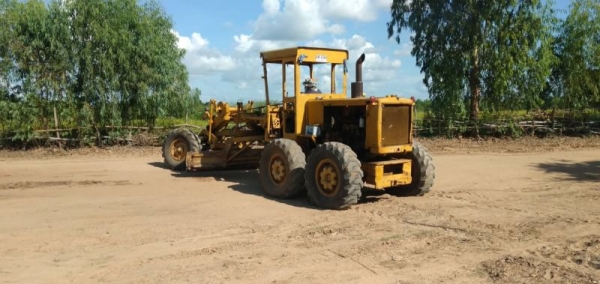 รถเกรด 12F