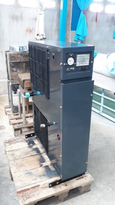 ขายแอร์ดรายเออร์เครื่องทำลมแห้งใช้กับปั๊มลมสกรู 10 -20แรง รับประกัน 1ปี พร้อมใช้งาน