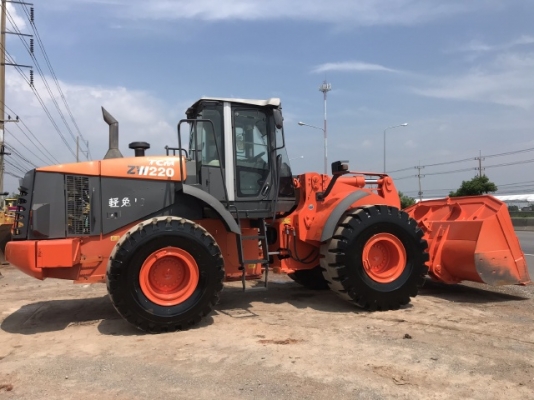 ขายรถตักล้อยาง HITACHI ZW220 นำเข้าเองจากญี่ปุ่น สภาพสวยพร้อมใช้ มีVDOการทำงานครับ ขายรถตักล้อยาง HITACHI ZW220 นำเข้าเองจากญี่ปุ่น สภาพสวยพร้อมใช้ มีVDOการทำงานครับ