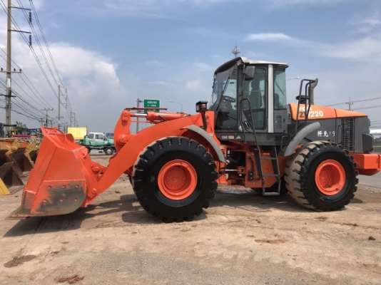 ขายรถตักล้อยาง HITACHI ZW220 นำเข้าเองจากญี่ปุ่น สภาพสวยพร้อมใช้ มีVDOการทำงานครับ ขายรถตักล้อยาง HITACHI ZW220 นำเข้าเองจากญี่ปุ่น สภาพสวยพร้อมใช้ มีVDOการทำงานครับ