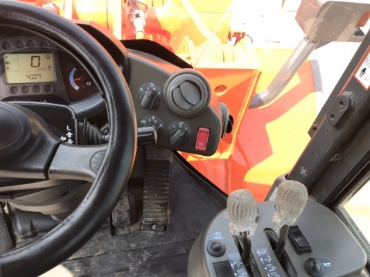 ขายรถตักล้อยาง HITACHI ZW220 นำเข้าเองจากญี่ปุ่น สภาพสวยพร้อมใช้ มีVDOการทำงานครับ ขายรถตักล้อยาง HITACHI ZW220 นำเข้าเองจากญี่ปุ่น สภาพสวยพร้อมใช้ มีVDOการทำงานครับ