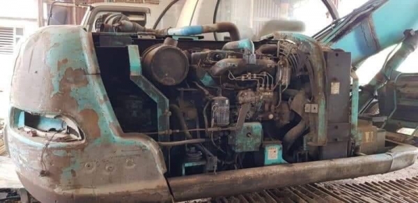 ขาย  395,000 ต่อรอง KOBELCO SK120 MARK 5 ธรรมดา เครื่องดี ปั้มแรง โซ่หนา เอวแน่น ไฟฟ้าครบ (กล่อง จอ มอเตอร์คันเร่งครบ) เอกสารอินวอยท์  รถอยู่  นครพนม  โทร 0610710295  สนใจ รายการสินค้า อื่นๆ ที่ เว็ปไชค์ Truck2Hand https://www.truck2hand.com/index.php?act