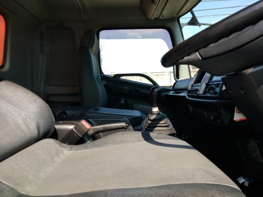 6ล้อ HINO. FG8JRLA ตู้10บาน ปี2013 ตู้ยาว 7.50เมตร 6ล้อ HINO. FG8JRLA ตู้10บาน ปี2013 ตู้ยาว 7.50เมตร