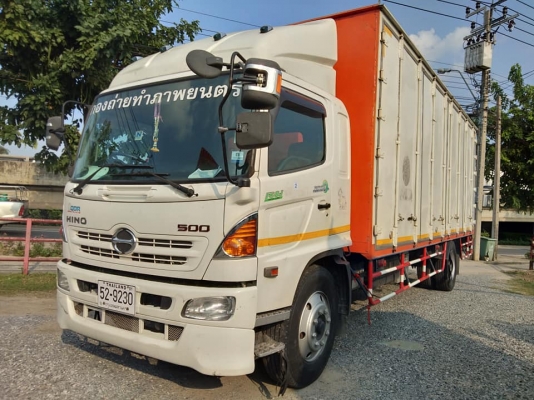 6ล้อ HINO. FG8JRLA ตู้10บาน ปี2013 ตู้ยาว 7.50เมตร 6ล้อ HINO. FG8JRLA ตู้10บาน ปี2013 ตู้ยาว 7.50เมตร
