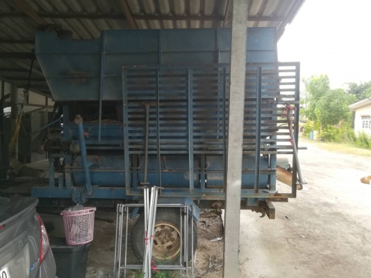 ขายรถนวดข้าว