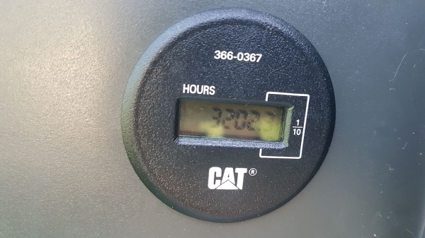 ขายแม็คโคร CAT320D2 ไมล์ชม.น้อย3,200ชม. ราคา2,500,000 ขายแม็คโคร CAT320D2 ไมล์ชม.น้อย3,200ชม. ราคา2,500,000