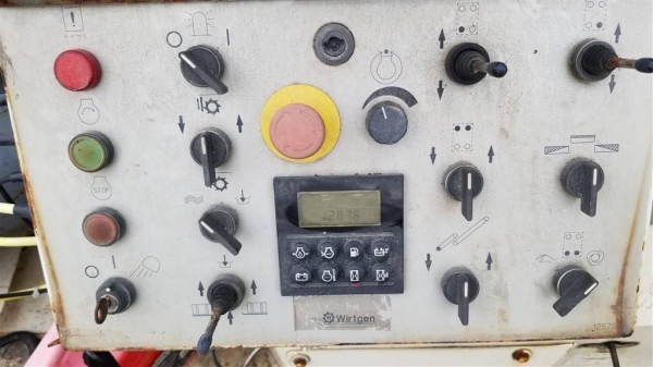 รถกัด Wirtgen W1000F ปี 2001 รถกัด Wirtgen W1000F ปี 2001