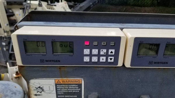 รถกัด Wirtgen W1000F ปี 2001 รถกัด Wirtgen W1000F ปี 2001