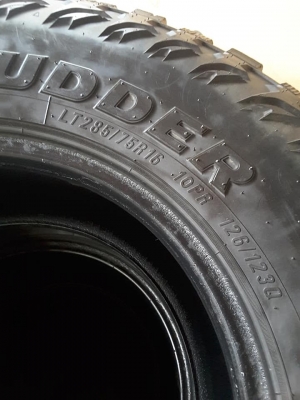 Maxxis Buckshot MT 285-75-16 ปี17 สภาพดี 1ชุด