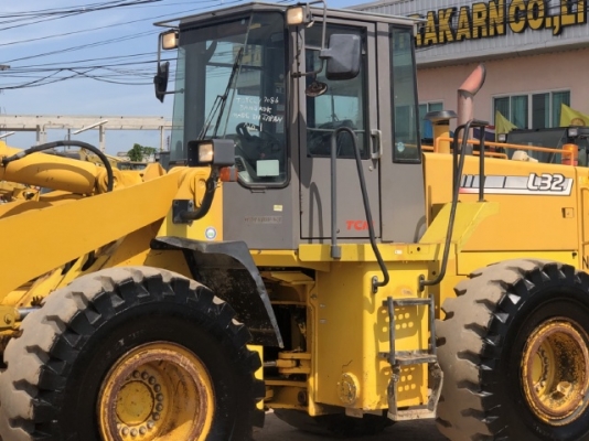 ขายรถตักล้อยาง TCM L32-3 นำเข้าเองจากญี่ปุ่น สภาพสวยพร้อมใช้งาน มีVDOการทำงานครับ ขายรถตักล้อยาง TCM L32-3 นำเข้าเองจากญี่ปุ่น สภาพสวยพร้อมใช้งาน มีVDOการทำงานครับ