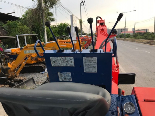 kubota kh8สภาพดีเก่าญี่ปุ่นมีใบอินวอยไม่เคยใช้ในไทย