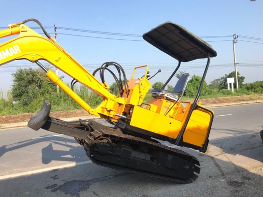 yanmar yc25สภาพดีเก่าญี่ปุ่นมีใบอินวอยไม่เคยใช้ในไทย