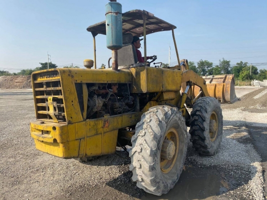 ขายด่วนรถตักkomatsu jh30