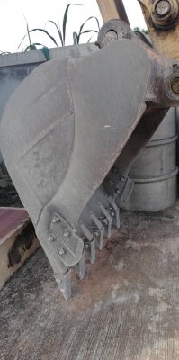 ขาย 1,380, 000  CATTERPILAR 320 D  13,xxx ชม.เครื่องดี ปั้มแรง  เอวแน่น โซ่ใหม่ แอร์หนาว  ไฟฟ้าครบ เอกสารแจ้งจำหน่าย รถสวยพร้อมใช้ รถอยู่ เลย 090-772-3710 090-772-3708