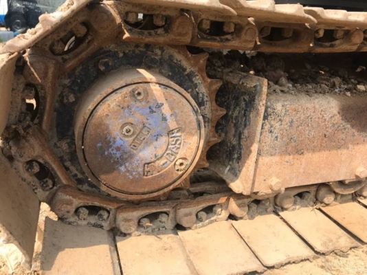 ขาย 295,000 KOMATSU pc 45-7E เครื่องดำ มีลายหัวเจาะเครื่องดี ปั๊มแรง เอวแน่น ช่วงล่างเต็ม รถสวยพร้อมใช้ เอกสารซื้อขาย รถอยู่ ปทุมธานี สามโคก 090-772-3710 090-772-3708