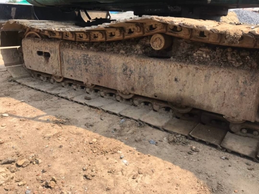 ขาย 295,000 KOMATSU pc 45-7E เครื่องดำ มีลายหัวเจาะเครื่องดี ปั๊มแรง เอวแน่น ช่วงล่างเต็ม รถสวยพร้อมใช้ เอกสารซื้อขาย รถอยู่ ปทุมธานี สามโคก 090-772-3710 090-772-3708