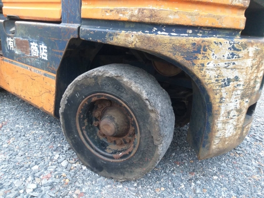 ขายรถยก TOYOTA 5FG25 เครื่องเบนซิน 4Y เสาสูง4เมตร งาเท ล้อหน้าคู่ ยกได้2.5ตัน เกียร์ธรรมดา รถนอกนำเข้า มีเอกสารรับรองการนำเข้า ติดต่อ 098-7962549 ขายรถยก TOYOTA 5FG25 เครื่องเบนซิน 4Y เสาสูง4เมตร งาเท ล้อหน้าคู่ ยกได้2.5ตัน เกียร์ธรรมดา รถนอกนำเข้า มีเอกสารรับรองการนำเข้า ติดต่อ 098-7962549