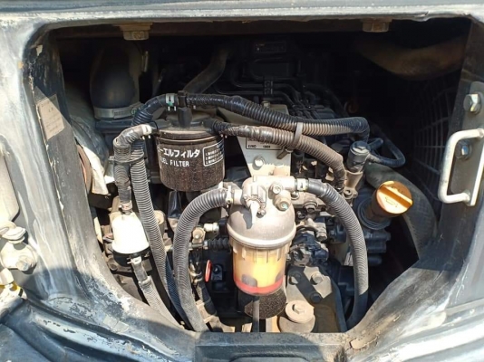 ขาย KOMATSU PC30MR-3. เก่านอกแท้  เดิมๆๆ  ผานสไลด์ได้  พร้อมใช้  โทร 089-3818694  จ๊อย