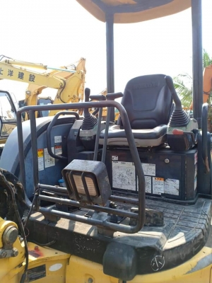 ขาย KOMATSU PC30MR-3. เก่านอกแท้  เดิมๆๆ  ผานสไลด์ได้  พร้อมใช้  โทร 089-3818694  จ๊อย