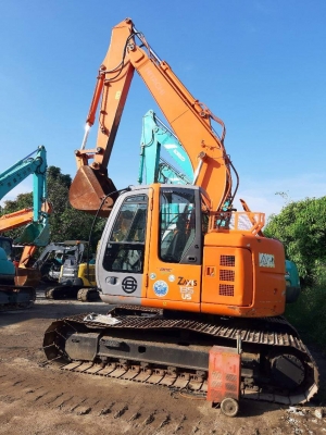 ขาย HITACHI ZX135US เก่านอกแท้  เดิมๆๆ  แทรคใหญ่ใบ 70  สภาพสวยมาก  โทร  089-3818694  จ๊อย