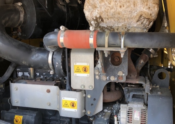 ขายรถตักล้อยาง KOMATSU WA320-6 รถนอกนำเข้าเองจากญี่ปุ่น สภาพสวยพร้อมใช้ มีVDOการทำงานครับ