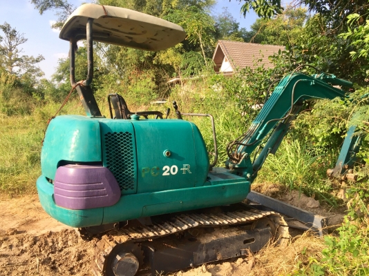 KOMATSU PC 20-7 รถบอดี้สวยมากครับ เครื่องยนต์เดิมๆแรงดีพร้อมทำงาน ปั๊มเดิม ช่วงล่างเฟลมไม่มีผุ โซ่ใบสภาพดี เอกสารสัญญาซื้อขาย ราคาต่อรองได้ครับ