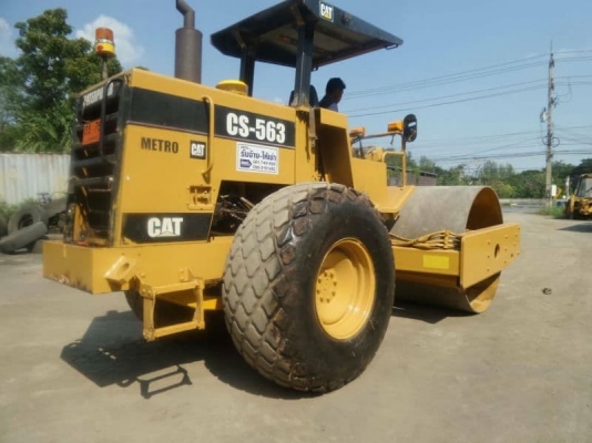 รถบด CAT CS 563