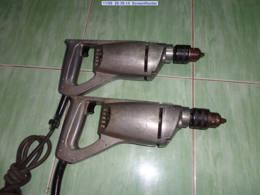 ขายสว่านไฟฟ้า MAKITA ขนาด 10mm. รุ่น 6401 (360 w.) มี2ตัว ขายตัวละ2000พร้อมส่ง ขายสว่านไฟฟ้า MAKITA ขนาด 10mm. รุ่น 6401 (360 w.) มี2ตัว ขายตัวละ2000พร้อมส่ง